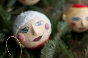 Easy Paper Mache Ornaments DIY: Craft Your Joy! The DIY Hub: Creative Crafts, Repairs & Life Hacks Easy Paper Mache Ornaments DIY: Craft Your Joy! | The DIY Hub: Creative Crafts, Repairs & Life Hacks