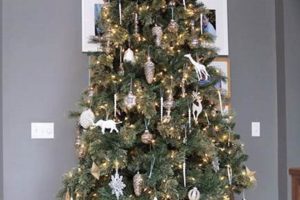 Easy DIY Christmas Tree Skirt Ideas: Sew a Festive Tree Skirt The DIY Hub: Creative Crafts, Repairs & Life Hacks Easy DIY Christmas Tree Skirt Ideas: Sew a Festive Tree Skirt | The DIY Hub: Creative Crafts, Repairs & Life Hacks