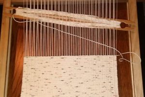 Easy DIY Frame Loom: Weaving Projects for Beginners The DIY Hub: Creative Crafts, Repairs & Life Hacks Easy DIY Frame Loom: Weaving Projects for Beginners | The DIY Hub: Creative Crafts, Repairs & Life Hacks