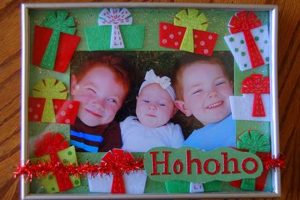 Festive DIY Christmas Picture Frames: Easy Holiday Crafts The DIY Hub: Creative Crafts, Repairs & Life Hacks Festive DIY Christmas Picture Frames: Easy Holiday Crafts | The DIY Hub: Creative Crafts, Repairs & Life Hacks