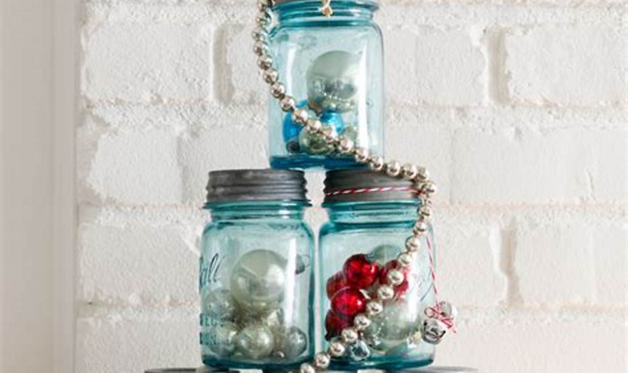 Easy DIY Christmas Decorations Ideas: Festive Decor The DIY Hub: Creative Crafts, Repairs & Life Hacks Easy DIY Christmas Decorations Ideas: Festive Decor | The DIY Hub: Creative Crafts, Repairs & Life Hacks