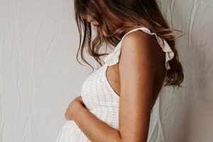Budget-Friendly DIY Maternity Shoot: Tips & Ideas The DIY Hub: Creative Crafts, Repairs & Life Hacks Budget-Friendly DIY Maternity Shoot: Tips & Ideas | The DIY Hub: Creative Crafts, Repairs & Life Hacks