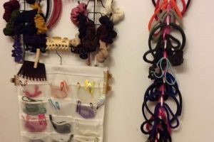 Easy DIY Claw Clip Holder Ideas: Organize & Style! The DIY Hub: Creative Crafts, Repairs & Life Hacks Easy DIY Claw Clip Holder Ideas: Organize & Style! | The DIY Hub: Creative Crafts, Repairs & Life Hacks