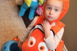 Easy DIY Finding Nemo Costumes: Ocean of Fun! The DIY Hub: Creative Crafts, Repairs & Life Hacks Easy DIY Finding Nemo Costumes: Ocean of Fun! | The DIY Hub: Creative Crafts, Repairs & Life Hacks
