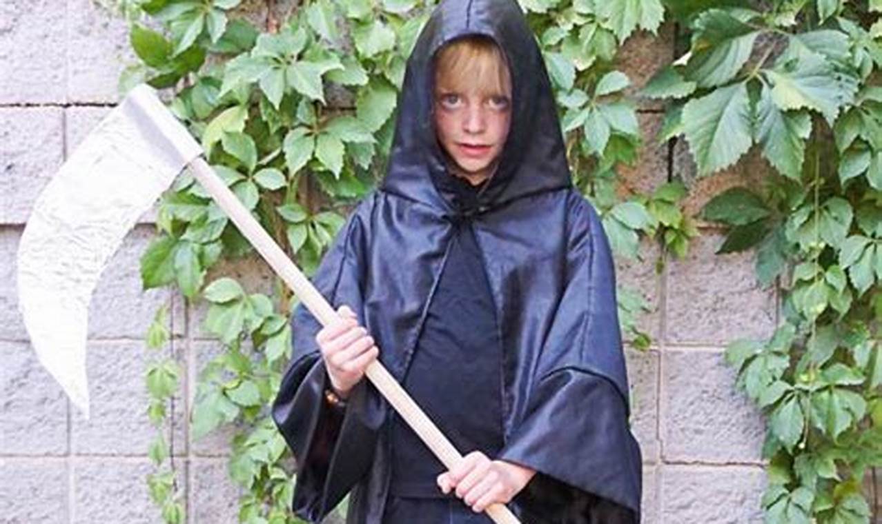 DIY Grim Reaper Costume: Spooky Style Guide The DIY Hub: Creative Crafts, Repairs & Life Hacks DIY Grim Reaper Costume: Spooky Style Guide | The DIY Hub: Creative Crafts, Repairs & Life Hacks