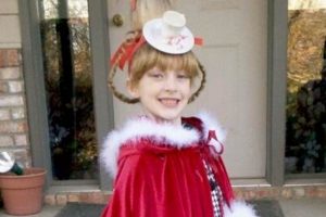 Easy Cindy Lou Who DIY Costume: Whoville Holiday Fun! | The DIY Hub: Creative Crafts, Repairs & Life Hacks