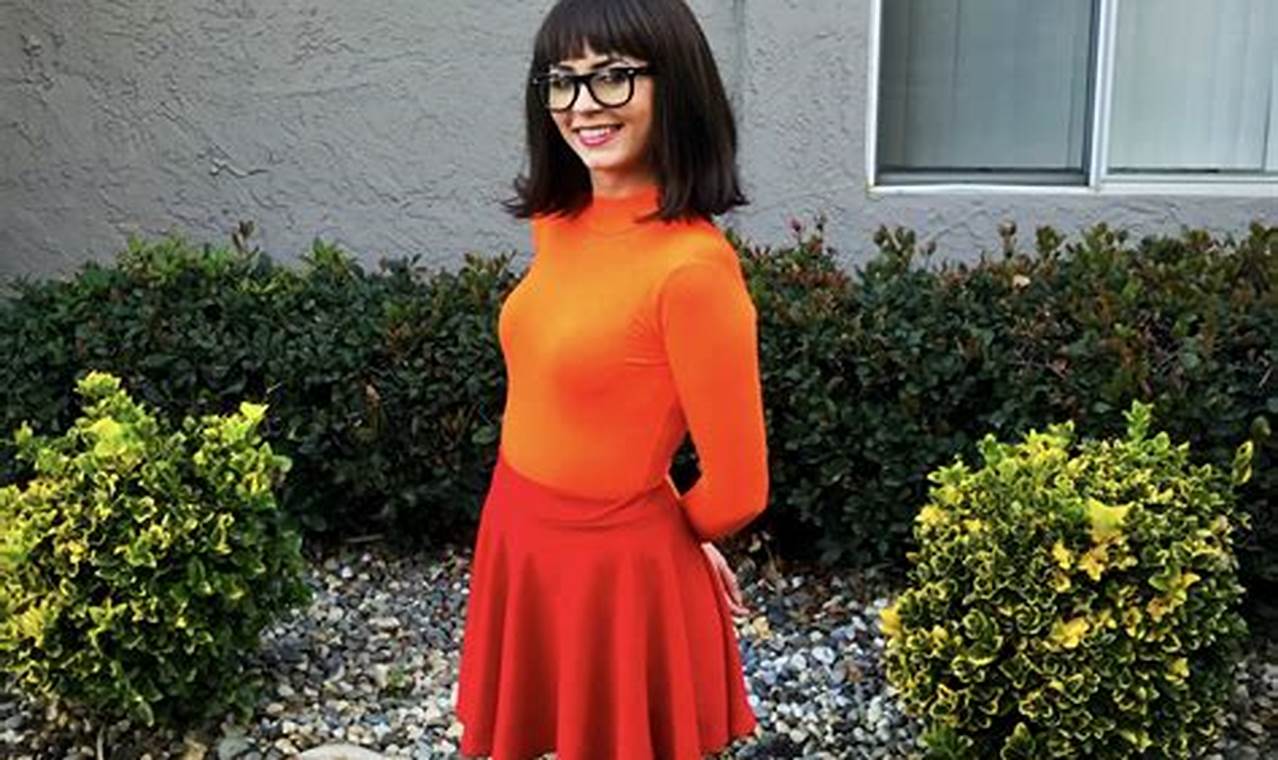Easy Velma Costume DIY: Jinkies! Your Guide The DIY Hub: Creative Crafts, Repairs & Life Hacks Easy Velma Costume DIY: Jinkies! Your Guide | The DIY Hub: Creative Crafts, Repairs & Life Hacks