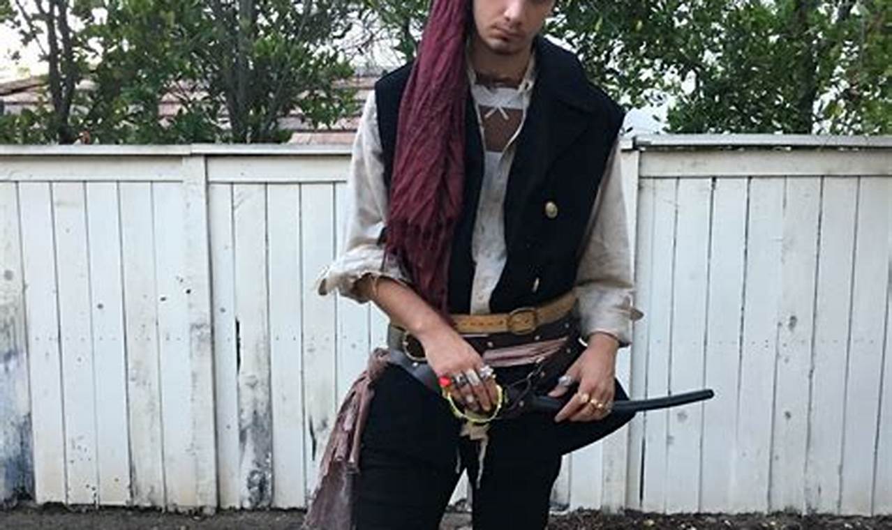 Argh! DIY Pirate Costume Men: Ideas & How-To The DIY Hub: Creative Crafts, Repairs & Life Hacks Argh! DIY Pirate Costume Men: Ideas & How-To | The DIY Hub: Creative Crafts, Repairs & Life Hacks