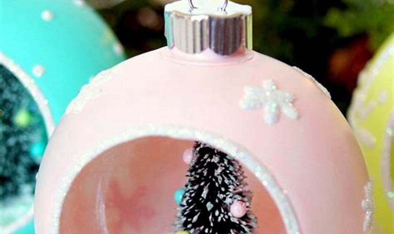Easy Vintage DIY Christmas Ornaments to Craft! The DIY Hub: Creative Crafts, Repairs & Life Hacks Easy Vintage DIY Christmas Ornaments to Craft! | The DIY Hub: Creative Crafts, Repairs & Life Hacks