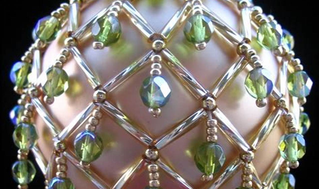 DIY Beaded Christmas Ornaments: Easy & Festive The DIY Hub: Creative Crafts, Repairs & Life Hacks DIY Beaded Christmas Ornaments: Easy & Festive | The DIY Hub: Creative Crafts, Repairs & Life Hacks